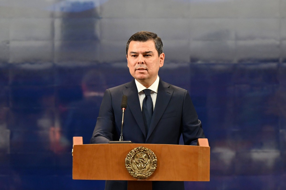 At the ceremonial event dedicated to World Tourism Day, the greeting from the President of the Republic of Uzbekistan Shavkat Mirziyoyev to industry workers was read out by the Press Secretary of the President of the Republic of Uzbekistan (https://t.me/Press_Secretary_Uz/7943) Sherzod Asadov. In the greeting, it was noted that the policy of openness, the simplification of the visa regime, and the development of transport and hotel infrastructure have given a new impetus to the tourism industry. In 2025, nearly 12 million foreign tourists visited Uzbekistan, and tourism service exports reached 4.8 billion dollars. Tasks were also outlined for developing new areas of tourism, expanding modern services, and further strengthening Uzbekistan’s position in the global tourism market. In recognition of the work of industry employees, it was proposed to establish the honorary title “Honored Worker of Tourism of the Republic of Uzbekistan”.